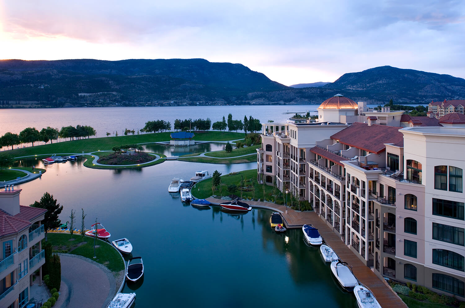  Unveiling the Best Aspects of Kelowna Hotels
